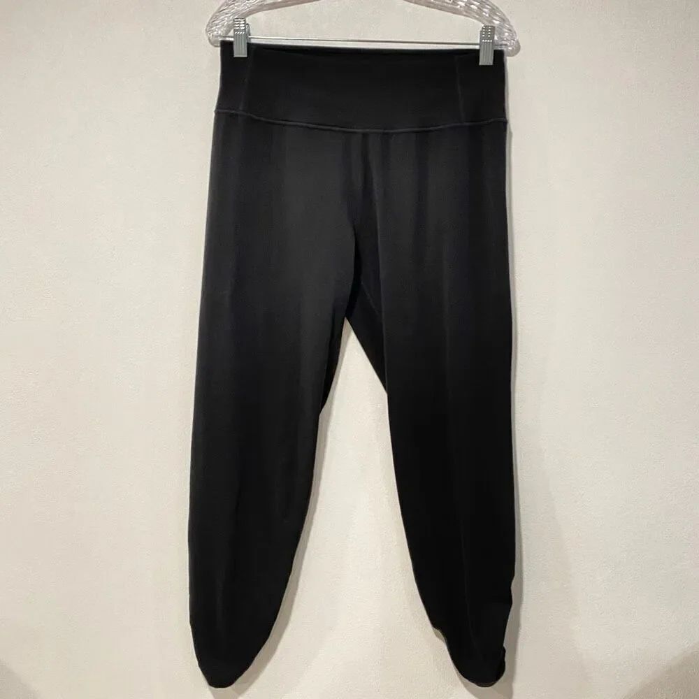 Athleta Black Ruched Ankle Jogger Pants Women’s Size Small